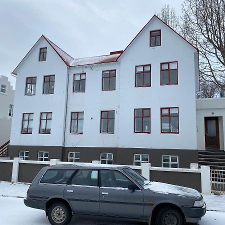 Day Dream Central Akureyri Two Bedroom Apartment Exteriér fotografie